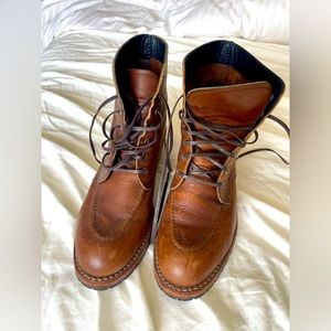 Redwing Womens Clara 3404 leather laceup boots